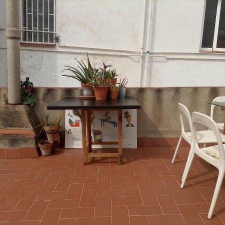 Aparteasy - Central Gracia Apartments Barcelona Exterior photo