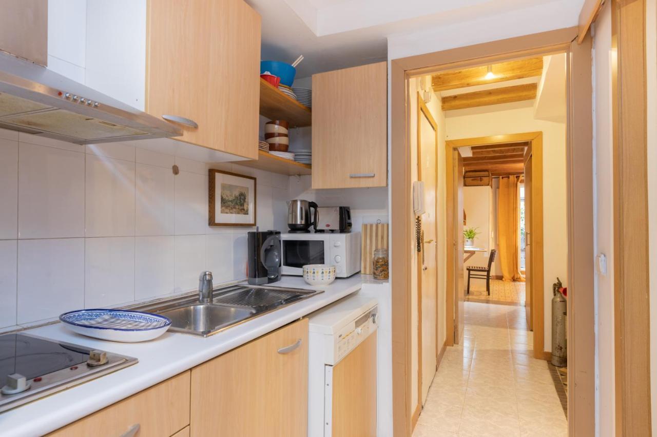Aparteasy - Central Gracia Apartments Barcelona Exterior photo