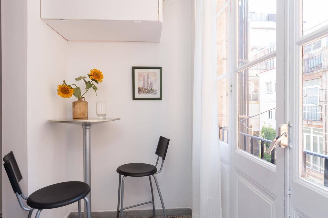 Aparteasy - Central Gracia Apartments Barcelona Exterior photo