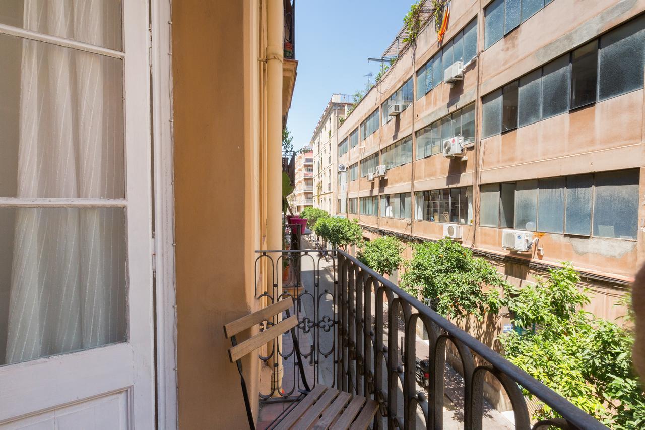 Aparteasy - Central Gracia Apartments Barcelona Exterior photo